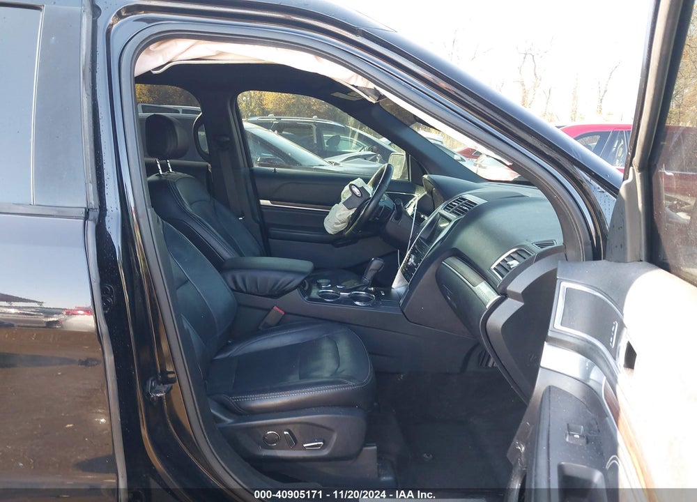 2017 FORD EXPLORER LIMITED VIN: 1FM5K8F84HGC18663