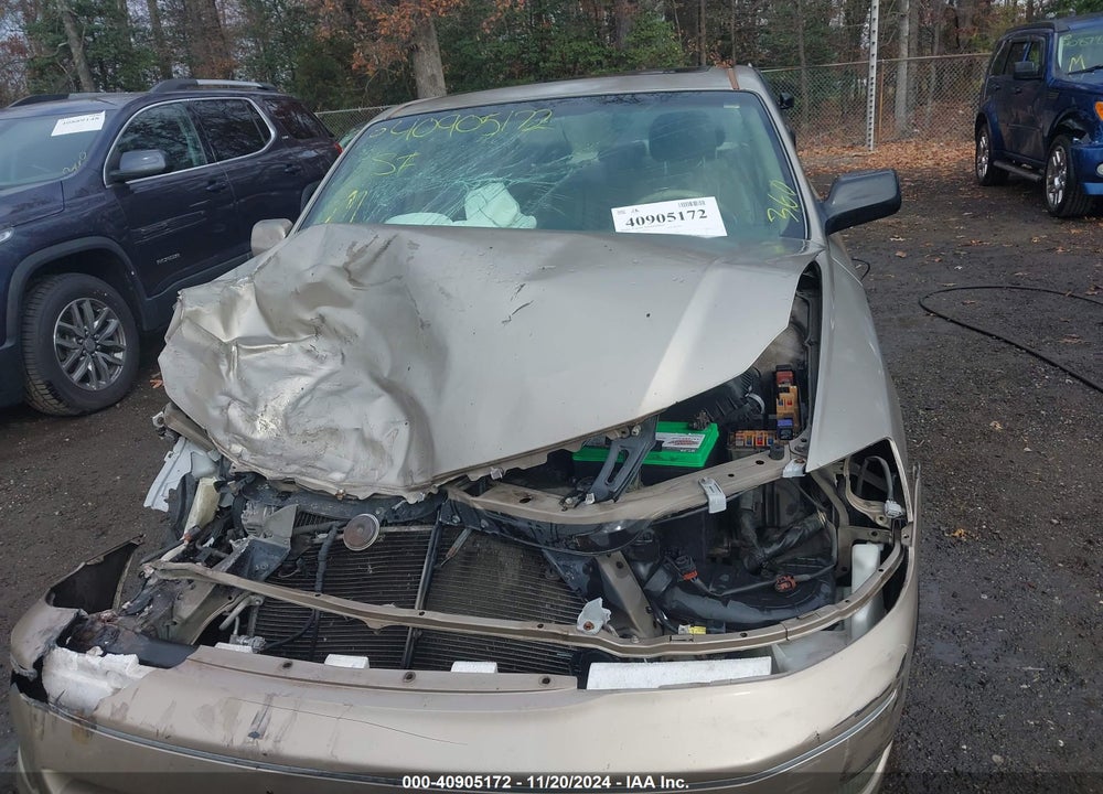 2000 TOYOTA AVALON XLS VIN: 4T1BF28B3YU091788