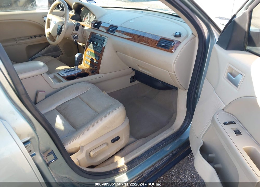 2007 FORD FIVE HUNDRED SEL VIN: 1FAHP27117G143037