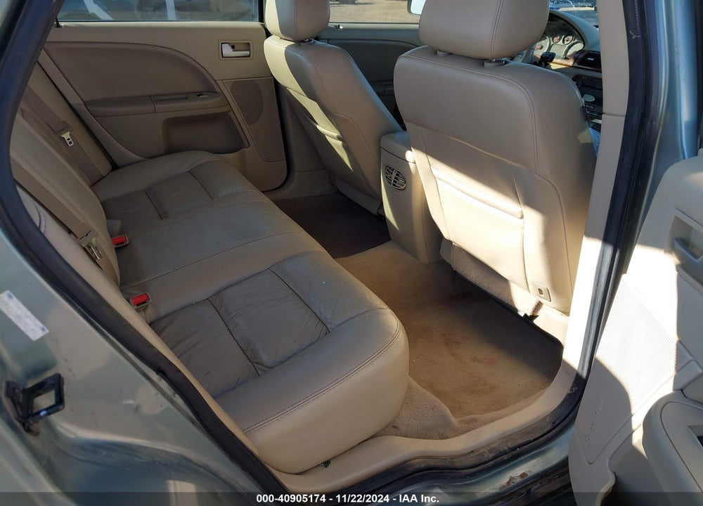 2007 FORD FIVE HUNDRED SEL VIN: 1FAHP27117G143037
