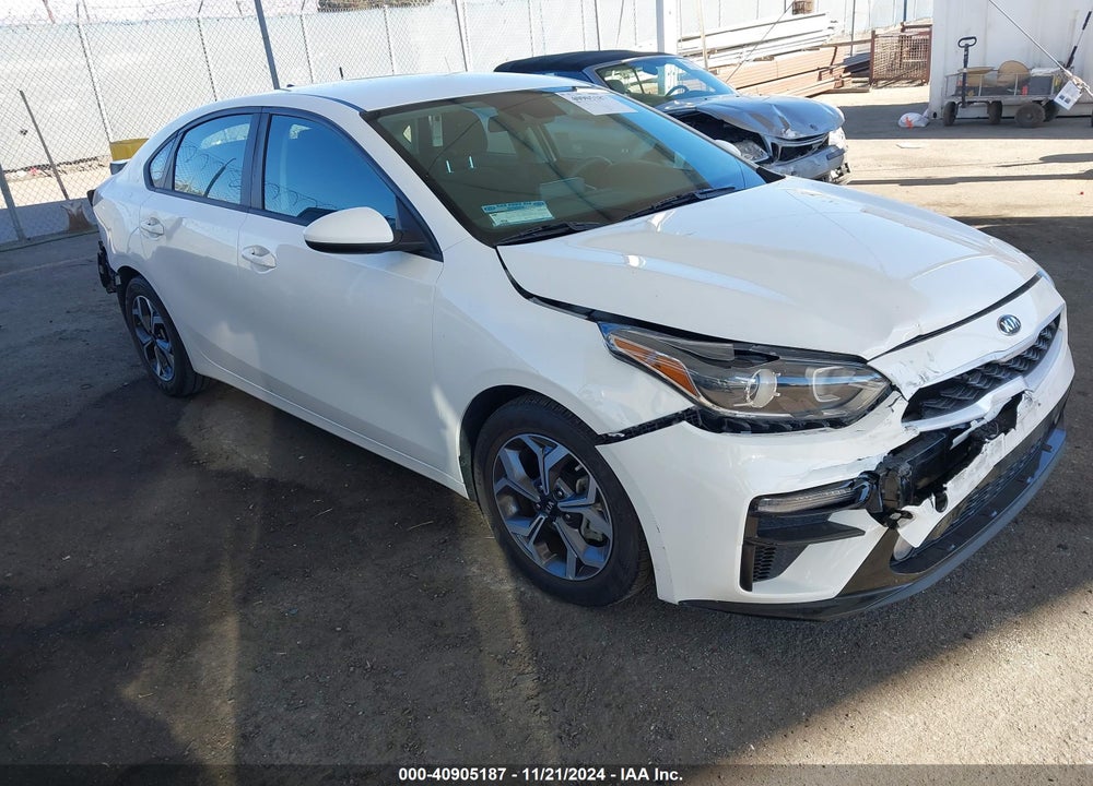 2019 KIA FORTE LXS VIN: 3KPF24AD3KE137246