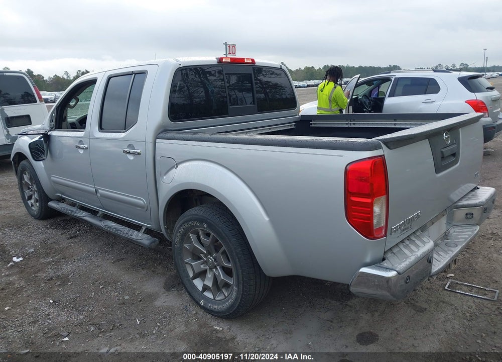2014 NISSAN FRONTIER SL VIN: 1N6AD0ER5EN758097