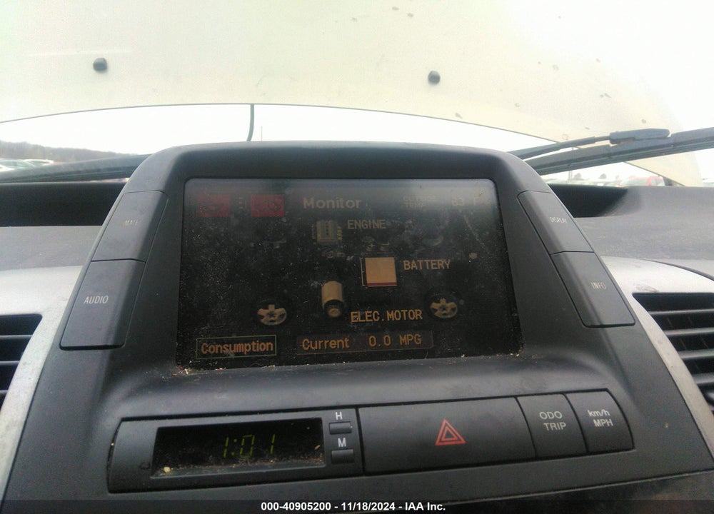 2005 TOYOTA PRIUS VIN: JTDKB22U253010260