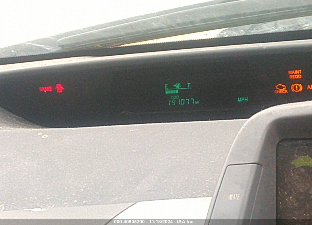 2005 TOYOTA PRIUS VIN: JTDKB22U253010260