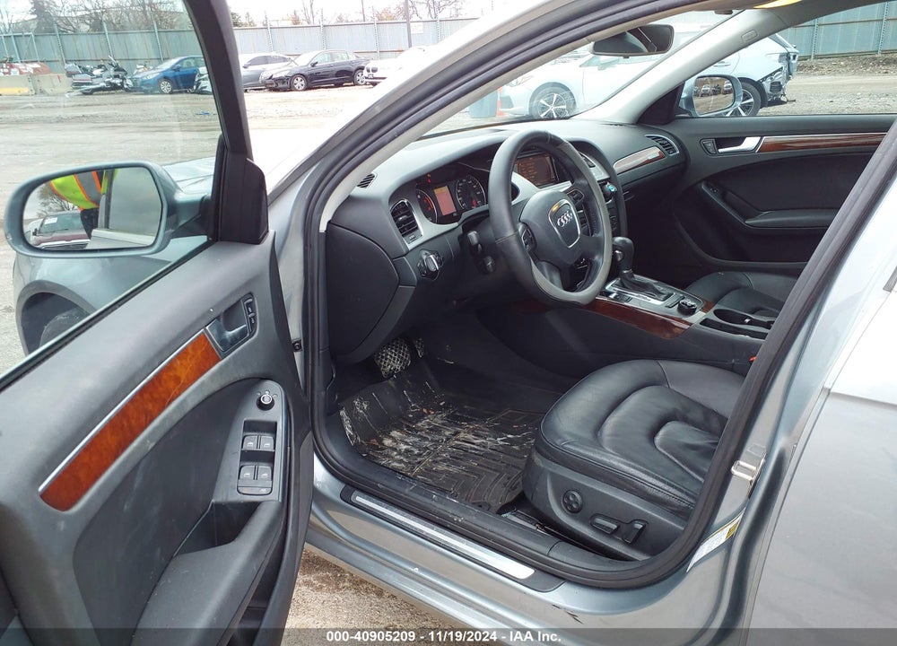 2010 AUDI A4 2.0T PREMIUM VIN: WAUFFAFL9AN053930