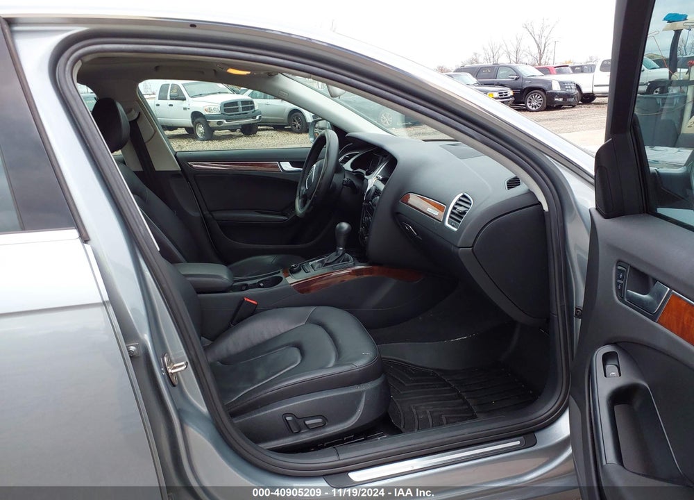 2010 AUDI A4 2.0T PREMIUM VIN: WAUFFAFL9AN053930