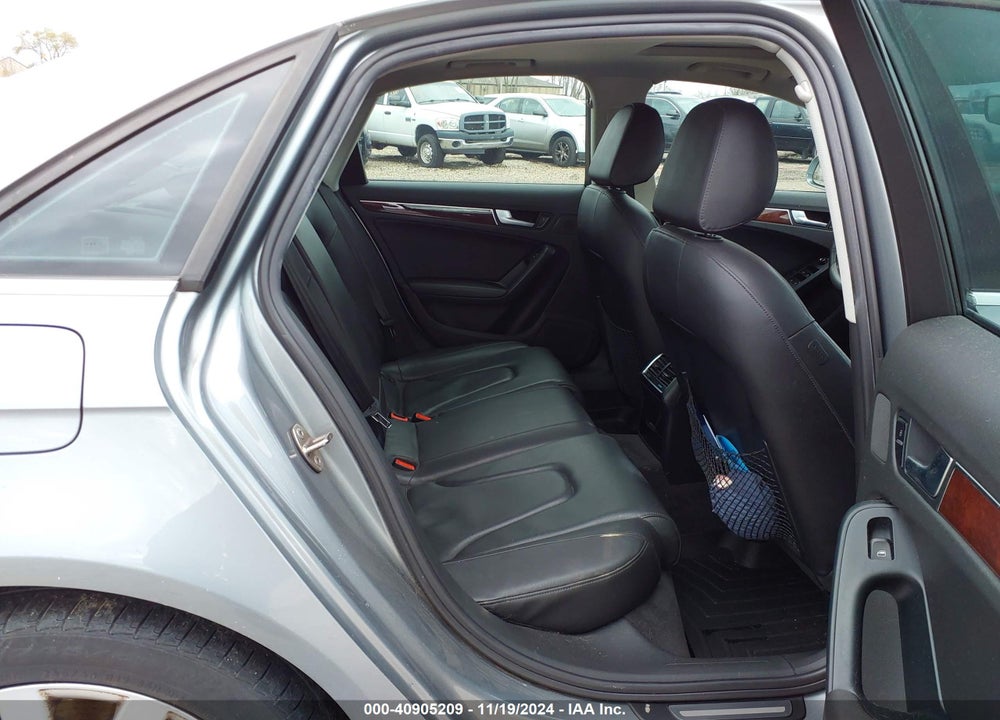 2010 AUDI A4 2.0T PREMIUM VIN: WAUFFAFL9AN053930
