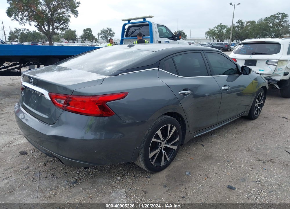 2017 NISSAN MAXIMA VIN: 1N4AA6AP5HC442613