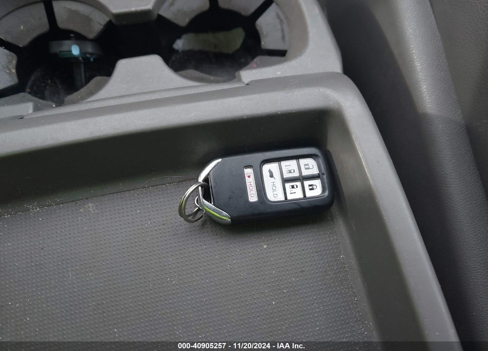 2014 HONDA ODYSSEY EX-L VIN: 5FNRL5H65EB101483