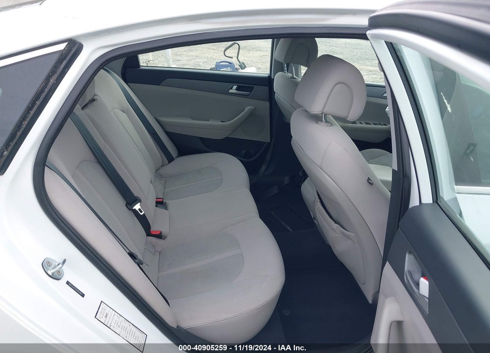 2017 HYUNDAI SONATA VIN: 5NPE24AF7HH445862
