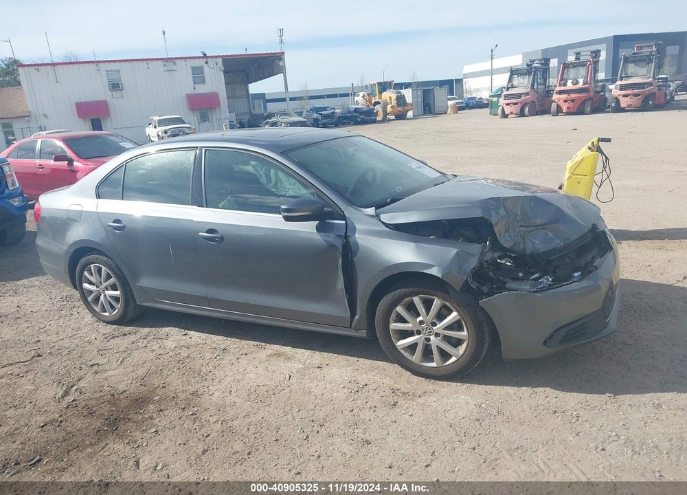 2014 VOLKSWAGEN JETTA 1.8T SE VIN: 3VWD07AJ9EM212544