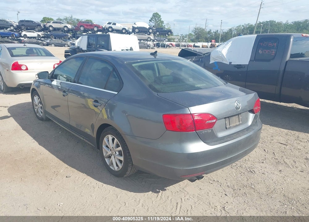 2014 VOLKSWAGEN JETTA 1.8T SE VIN: 3VWD07AJ9EM212544