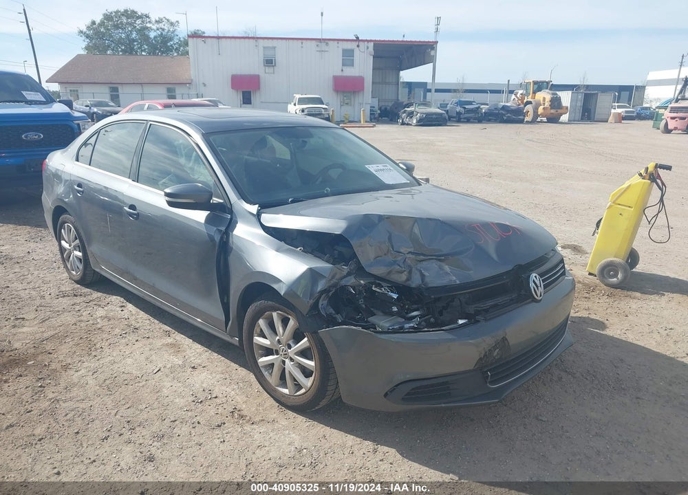 2014 VOLKSWAGEN JETTA 1.8T SE VIN: 3VWD07AJ9EM212544