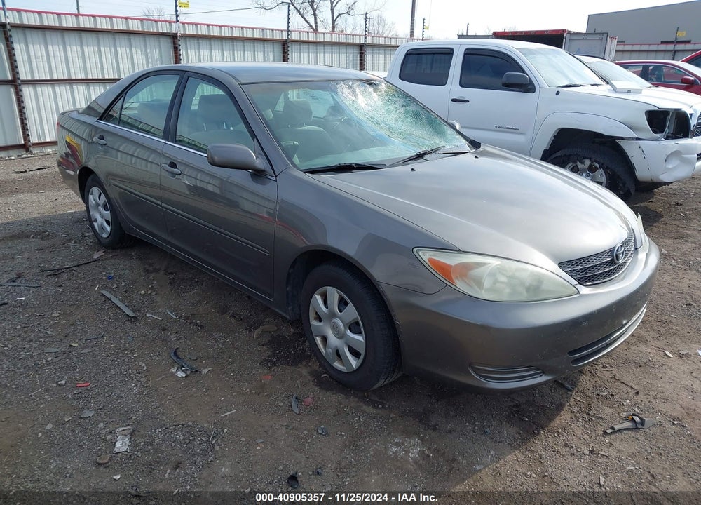 2003 TOYOTA CAMRY LE VIN: 4T1BE32K93U705849