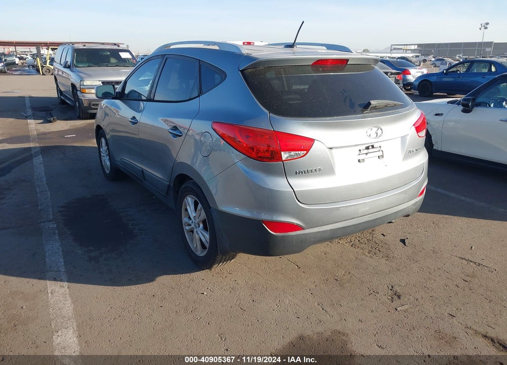 2012 HYUNDAI TUCSON GLS VIN: KM8JU3AC4CU393657