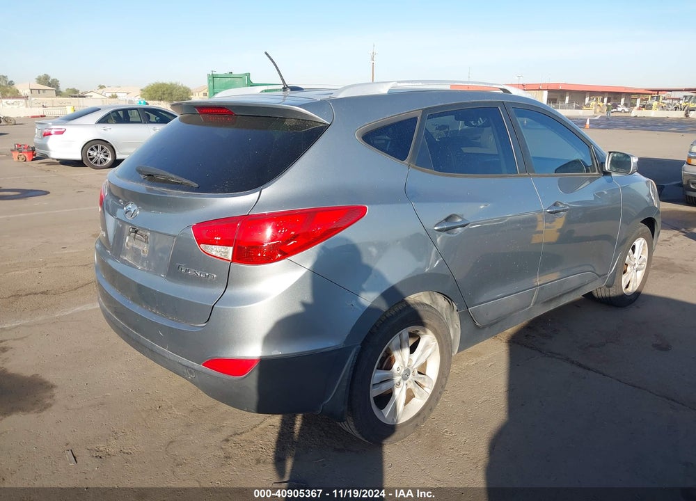 2012 HYUNDAI TUCSON GLS VIN: KM8JU3AC4CU393657
