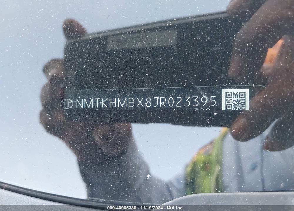2018 TOYOTA C-HR XLE VIN: NMTKHMBX8JR023395