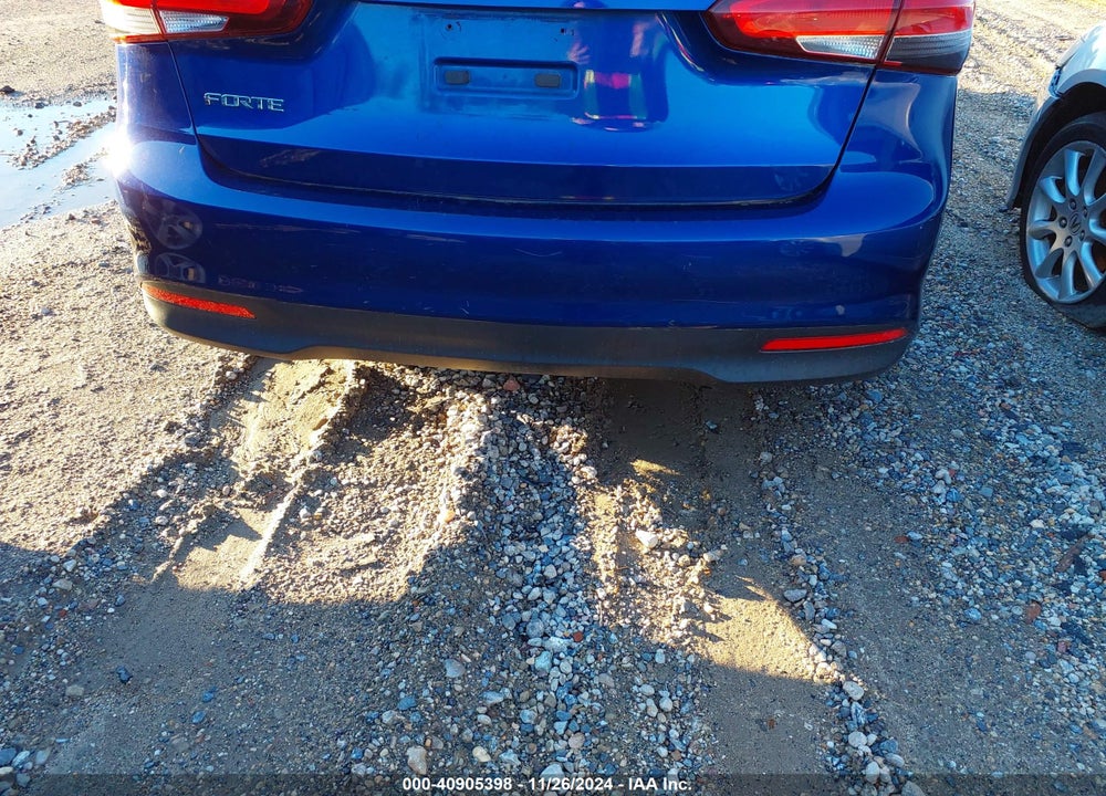 2017 KIA FORTE LX VIN: 3KPFK4A70HE068390