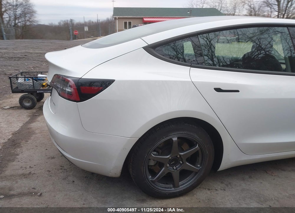 2022 TESLA MODEL 3 LONG RANGE DUAL MOTOR ALL-WHEEL DRIVE VIN: 5YJ3E1EBXNF198206