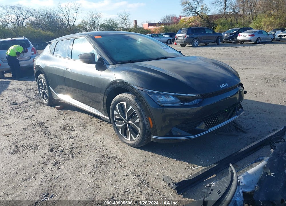 2022 KIA EV6 WIND VIN: KNDC34LAXN5048616