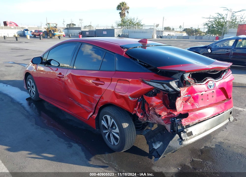2017 TOYOTA PRIUS PRIME PREMIUM VIN: JTDKARFP8H3052808