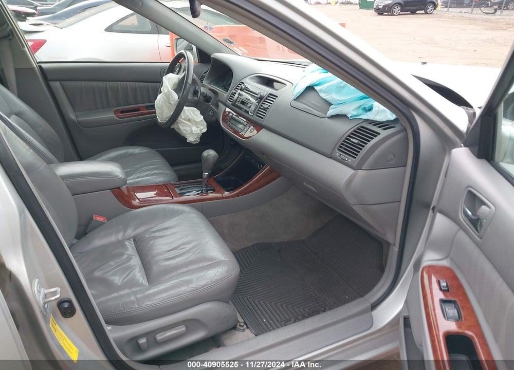 2003 TOYOTA CAMRY XLE V6 VIN: 4T1BF30K23U040681