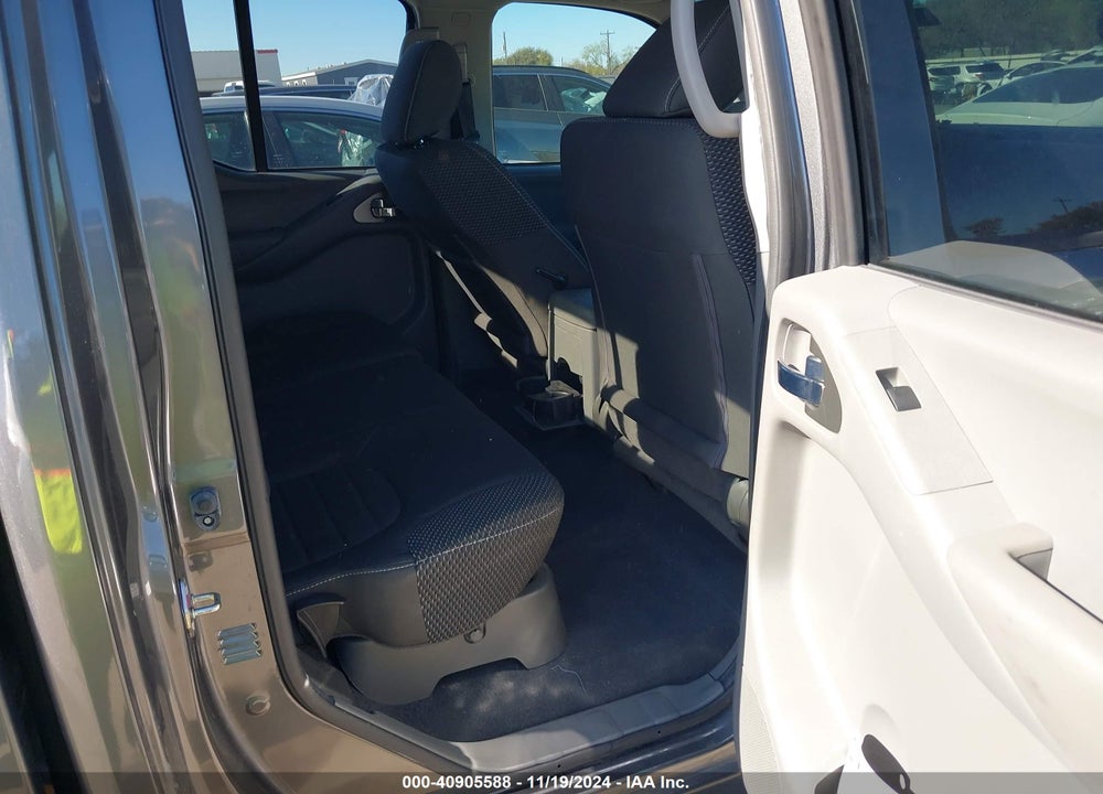 2019 NISSAN FRONTIER DESERT RUNNER VIN: 1N6DD0ERXKN765586