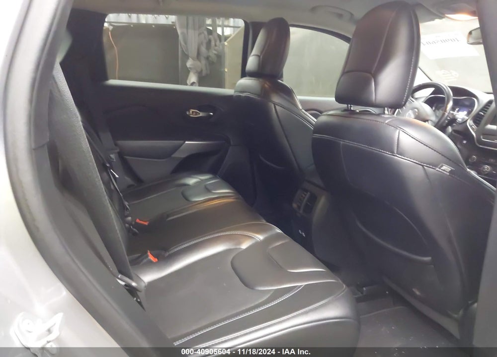 2019 JEEP CHEROKEE LATITUDE PLUS FWD VIN: 1C4PJLLN9KD164962