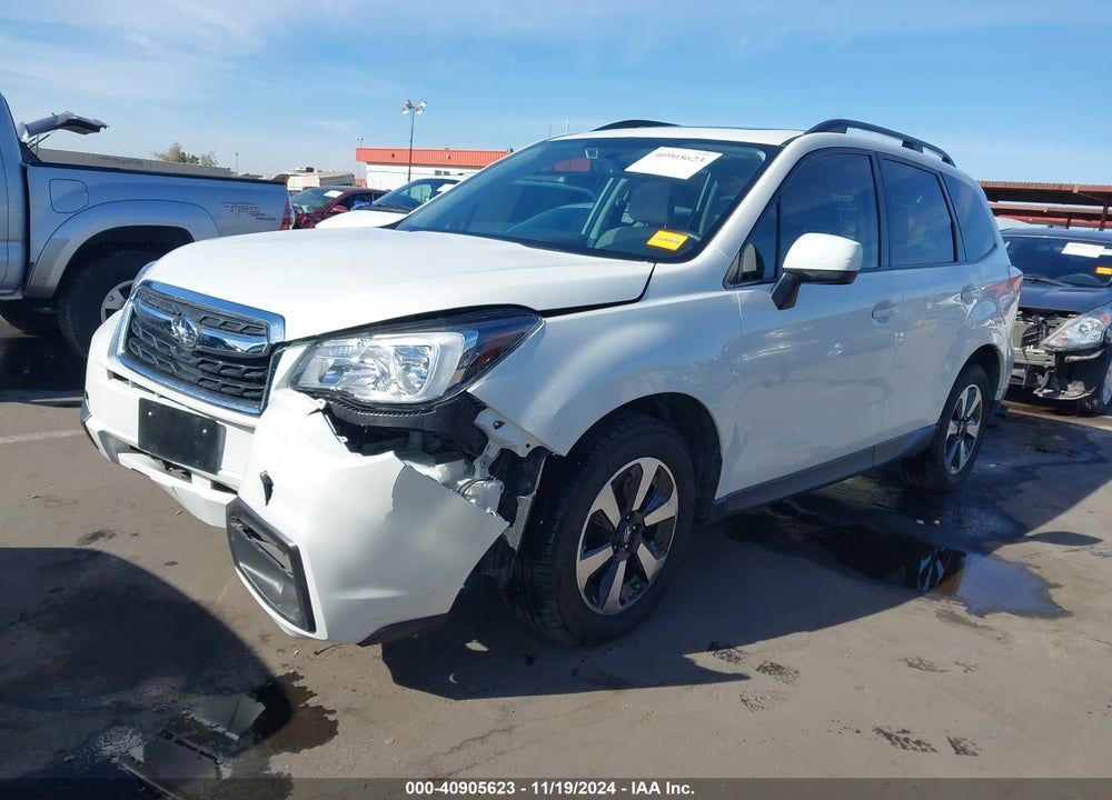 2018 SUBARU FORESTER 2.5I PREMIUM VIN: JF2SJAGC1JH452250