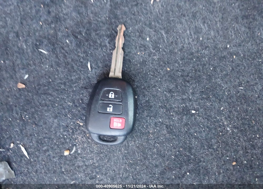 2013 TOYOTA PRIUS C ONE VIN: JTDKDTB35D1538487