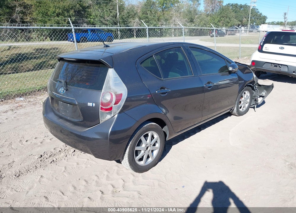 2013 TOYOTA PRIUS C ONE VIN: JTDKDTB35D1538487