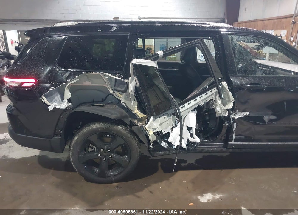 2024 JEEP GRAND CHEROKEE L LIMITED 4X4 VIN: 1C4RJKBG0R8522751
