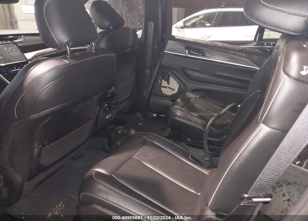 2024 JEEP GRAND CHEROKEE L LIMITED 4X4 VIN: 1C4RJKBG0R8522751