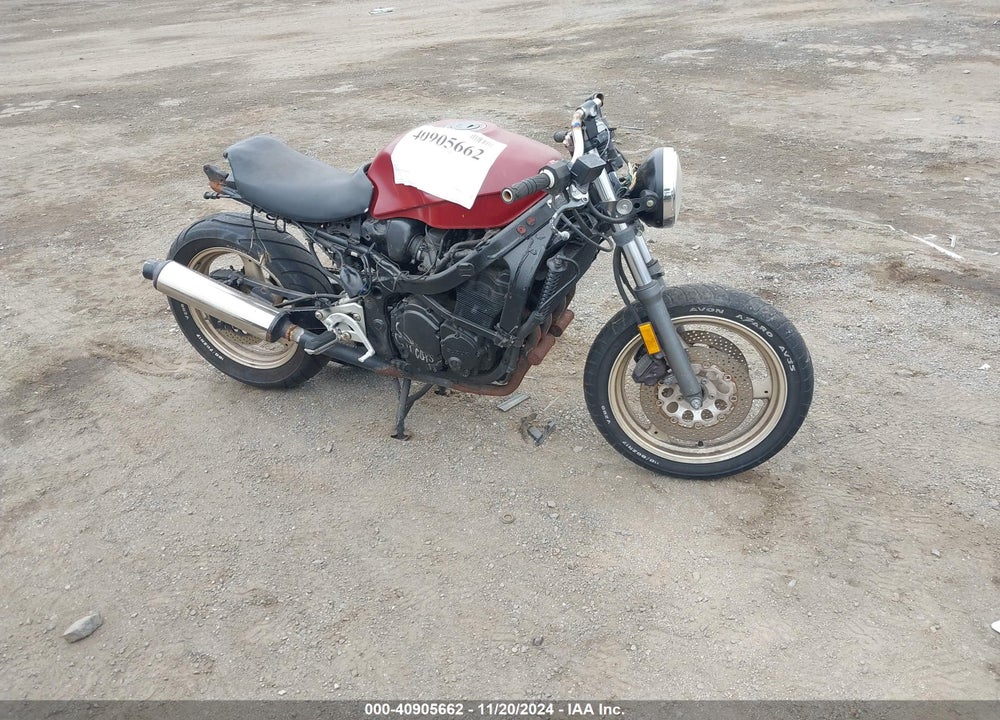 1993 SUZUKI GSX750 F VIN: JS1GR78A2P2100782