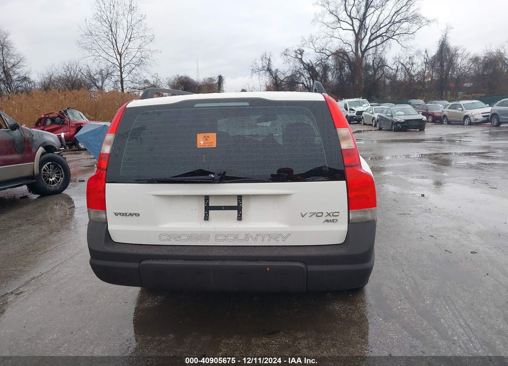 2001 VOLVO V70 XC VIN: YV1SZ58D511026201