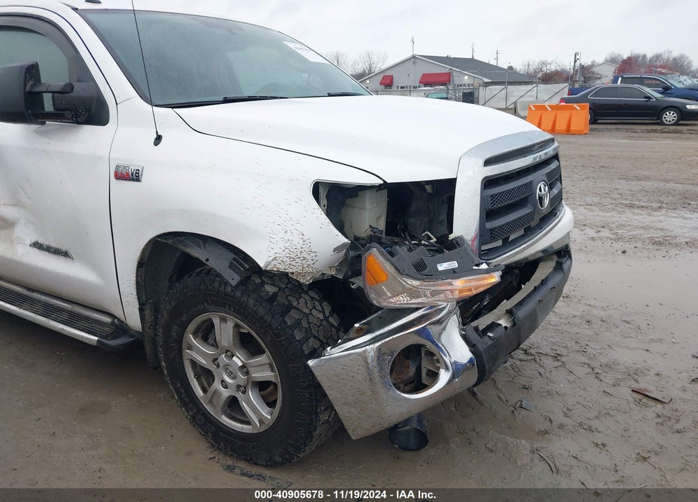 2012 TOYOTA TUNDRA GRADE 5.7L V8 VIN: 5TFUW5F11CX255832