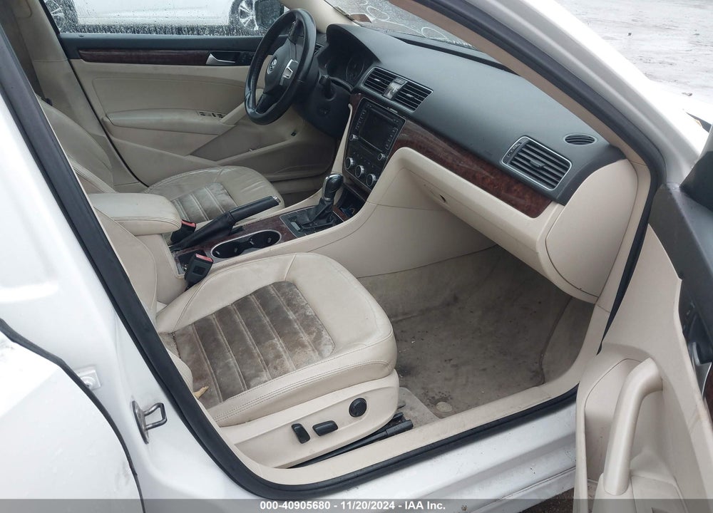 2013 VOLKSWAGEN PASSAT 2.5L SEL PREMIUM VIN: 1VWCP7A3XDC109061