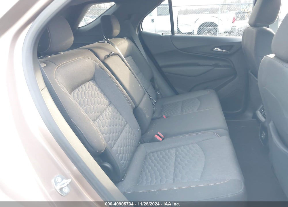2019 CHEVROLET EQUINOX LT VIN: 2GNAXUEV6K6225052