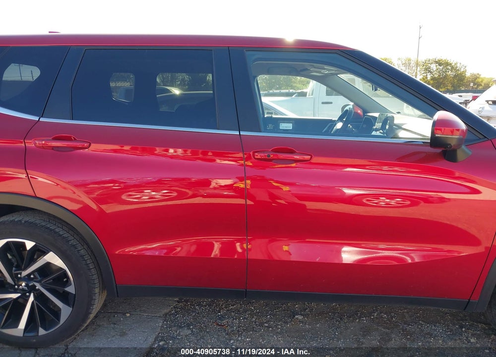 2024 MITSUBISHI OUTLANDER SE 2.5 2WD/SE BLACK EDITION S-AWC/SE BLACK EDITION W/PANO ROOF VIN: JA4J3VA87RZ044495