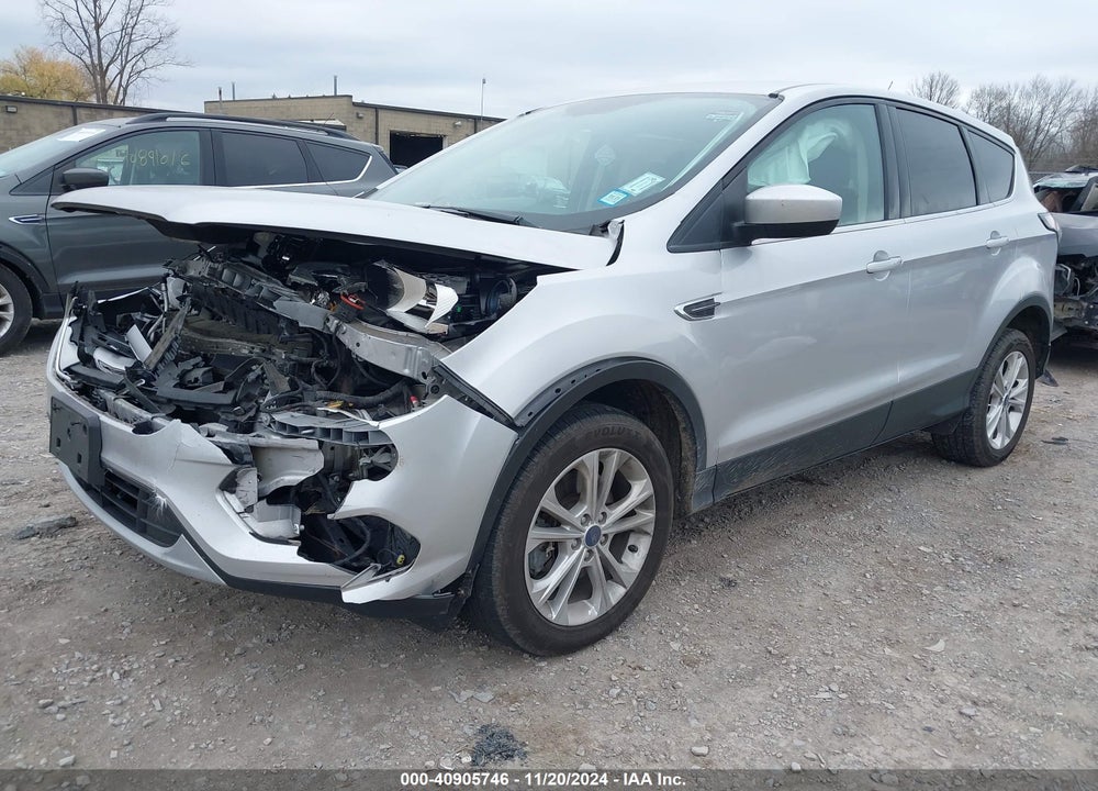 2017 FORD ESCAPE SE VIN: 1FMCU9G91HUB67185