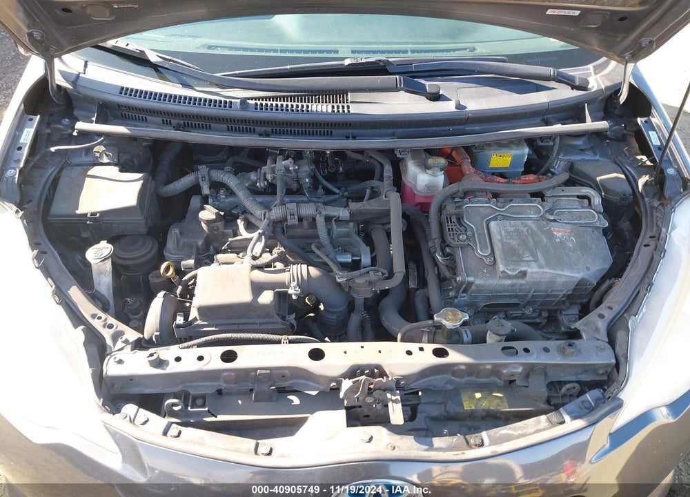 2013 TOYOTA PRIUS C VIN: JTDKDTB37D1533288