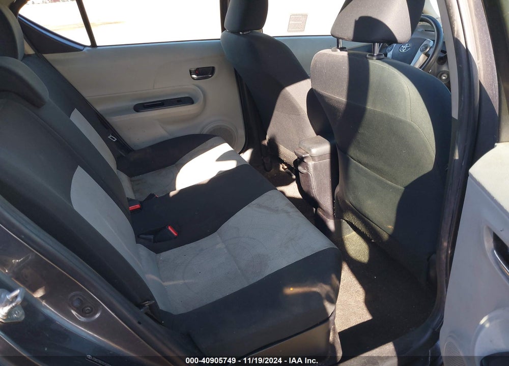 2013 TOYOTA PRIUS C VIN: JTDKDTB37D1533288