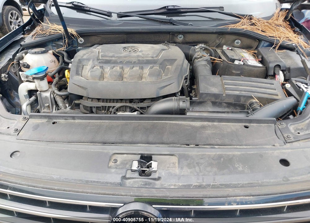 2019 VOLKSWAGEN PASSAT VIN: 1VWLA7A34KC010184