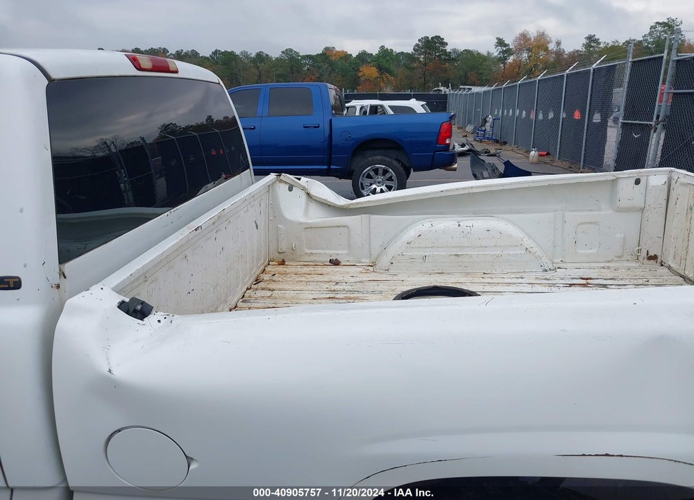 2003 CHEVROLET SILVERADO 2500HD LS VIN: 1GCHK29U93E292365