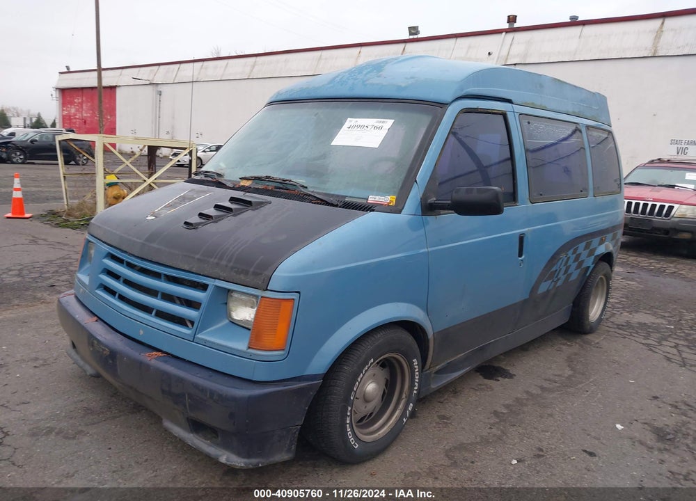 1985 CHEVROLET ASTRO VIN: 1G8CM15N3FB123519
