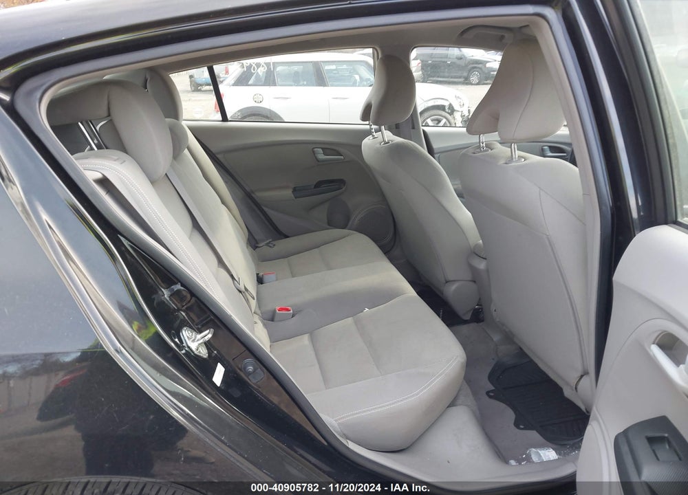 2014 HONDA INSIGHT LX VIN: JHMZE2H56ES003211