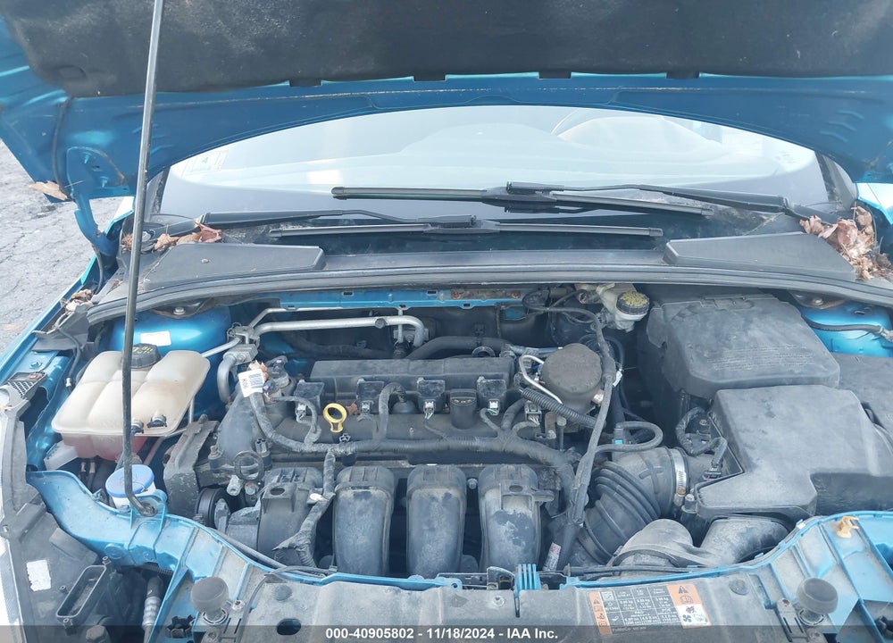 2016 FORD FOCUS SE VIN: 1FADP3K29GL230860