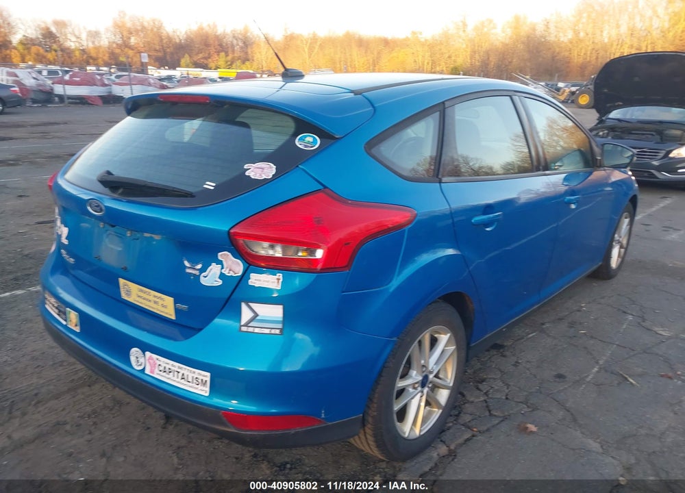 2016 FORD FOCUS SE VIN: 1FADP3K29GL230860