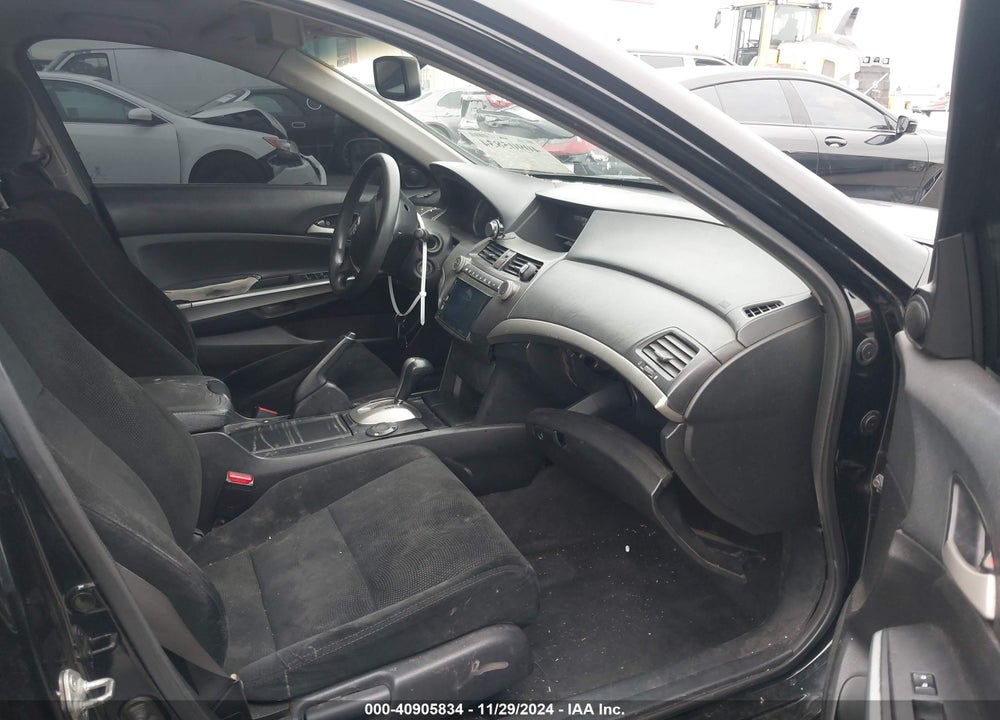 2010 HONDA ACCORD 2.4 EX VIN: 1HGCP2F74AA050082