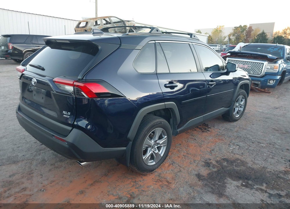 2022 TOYOTA RAV4 XLE VIN: 2T3P1RFV3NW297741